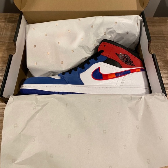 SOLD! Jordan 1 Mid: Multi-Color Swoosh - Picture 6 of 7